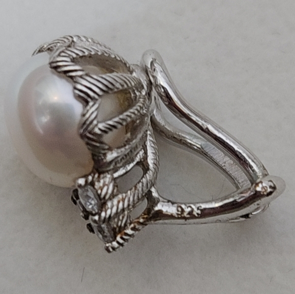 Judith Ripka 925 Sterling Silver White Pearl CZ Clip-on Earrings - Picture 6 of 6